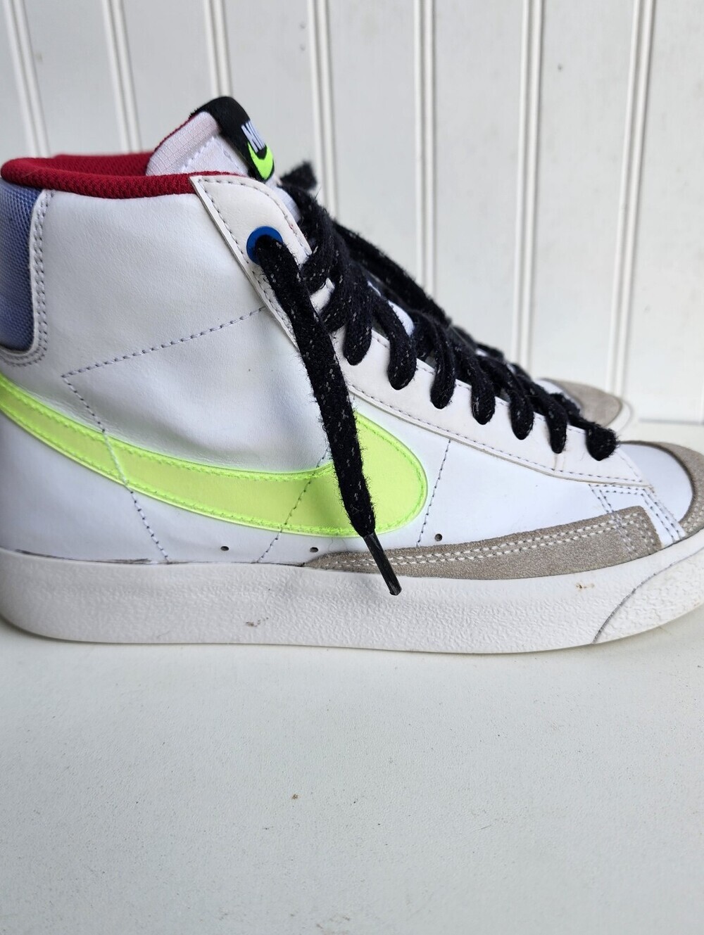 Nike Blazer Mid 77 White Mystic Boys Size 5.5Y Athletic Shoe Sneakers DV2234-100 - Picture 2 of 10
